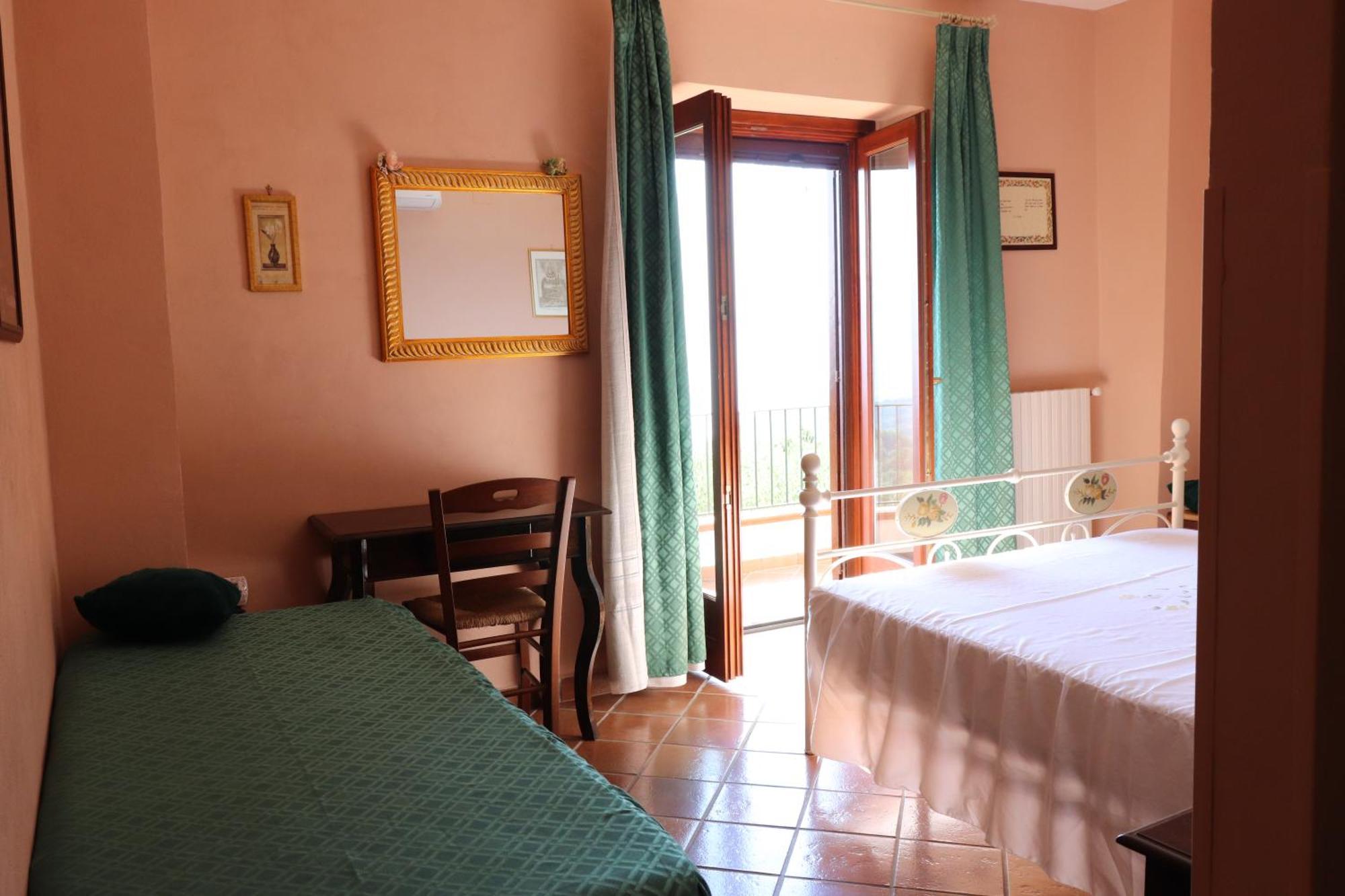 Agrestis Domus Guest House San Giovanni a Piro Bagian luar foto