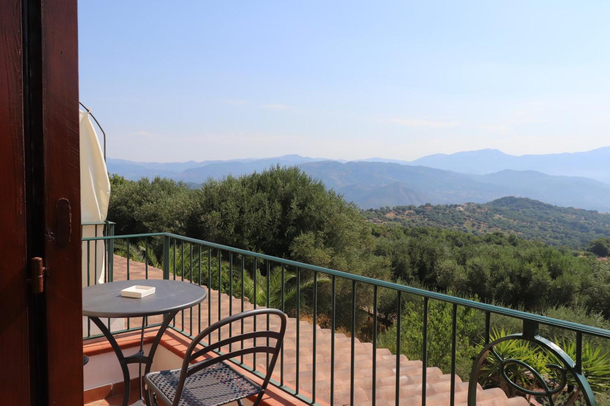 Agrestis Domus Guest House San Giovanni a Piro Bagian luar foto