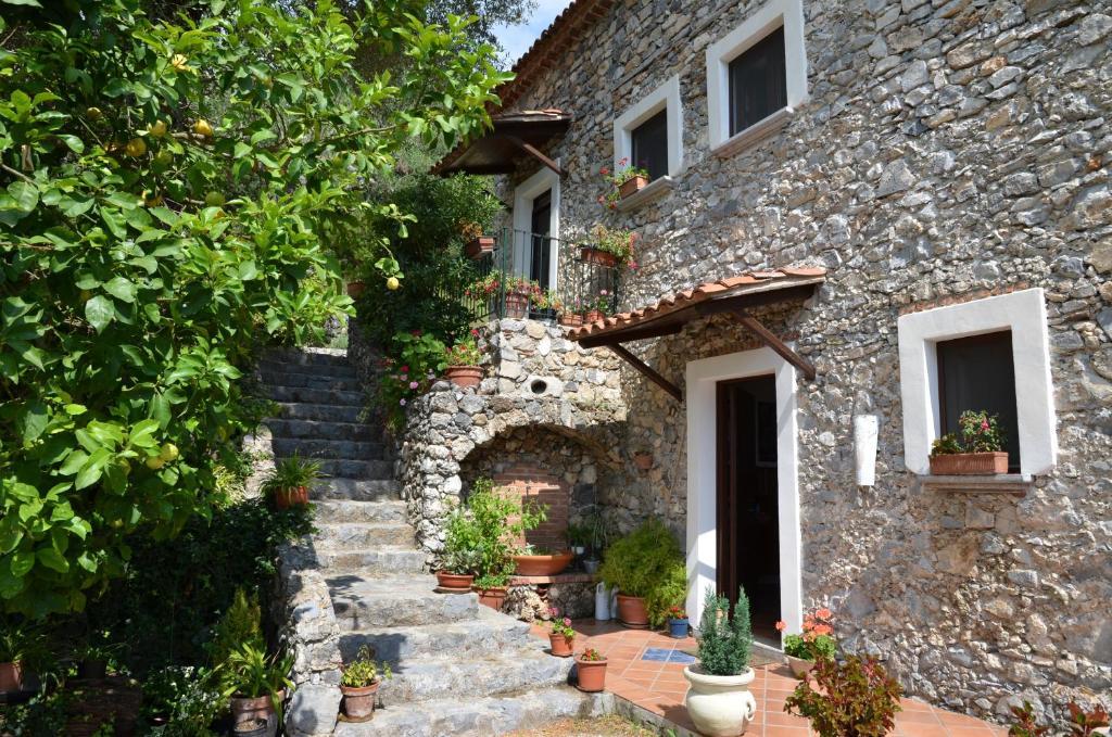 Agrestis Domus Guest House San Giovanni a Piro Bagian luar foto