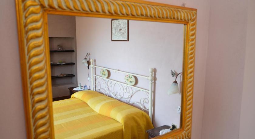 Agrestis Domus Guest House San Giovanni a Piro Ruang foto