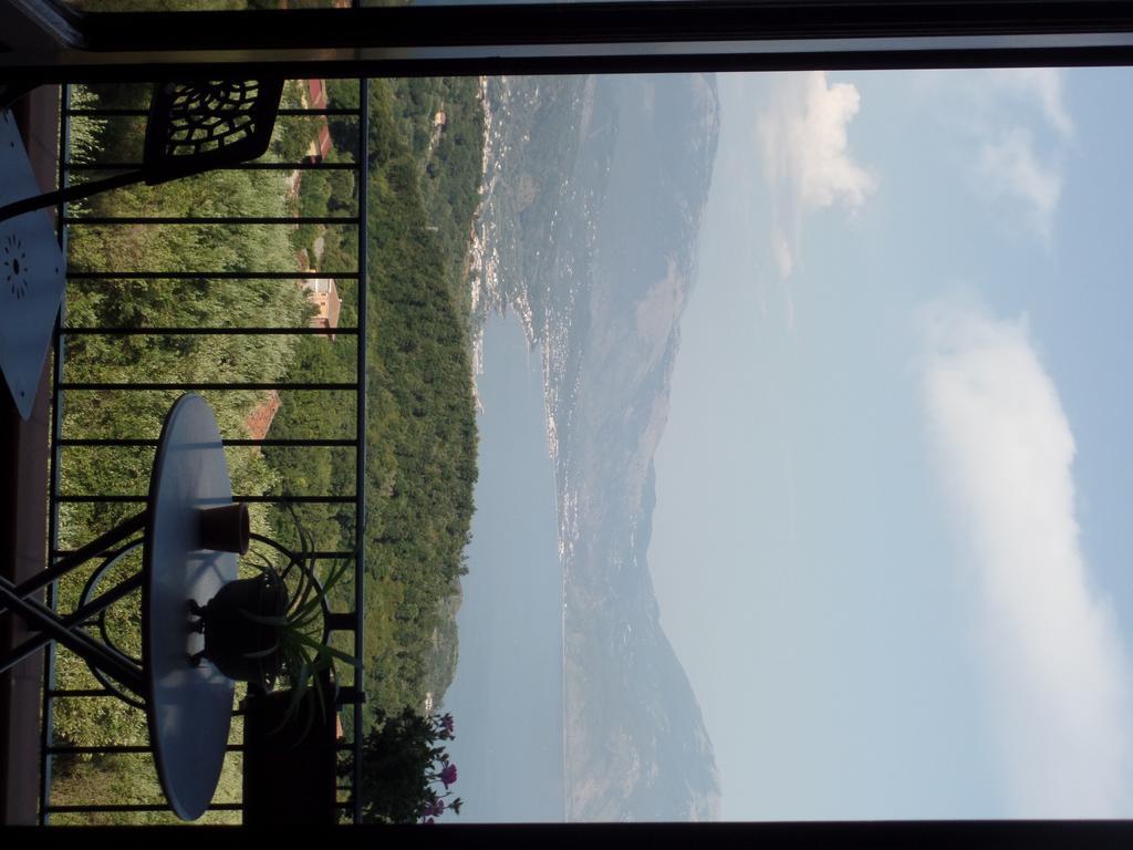 Agrestis Domus Guest House San Giovanni a Piro Bagian luar foto